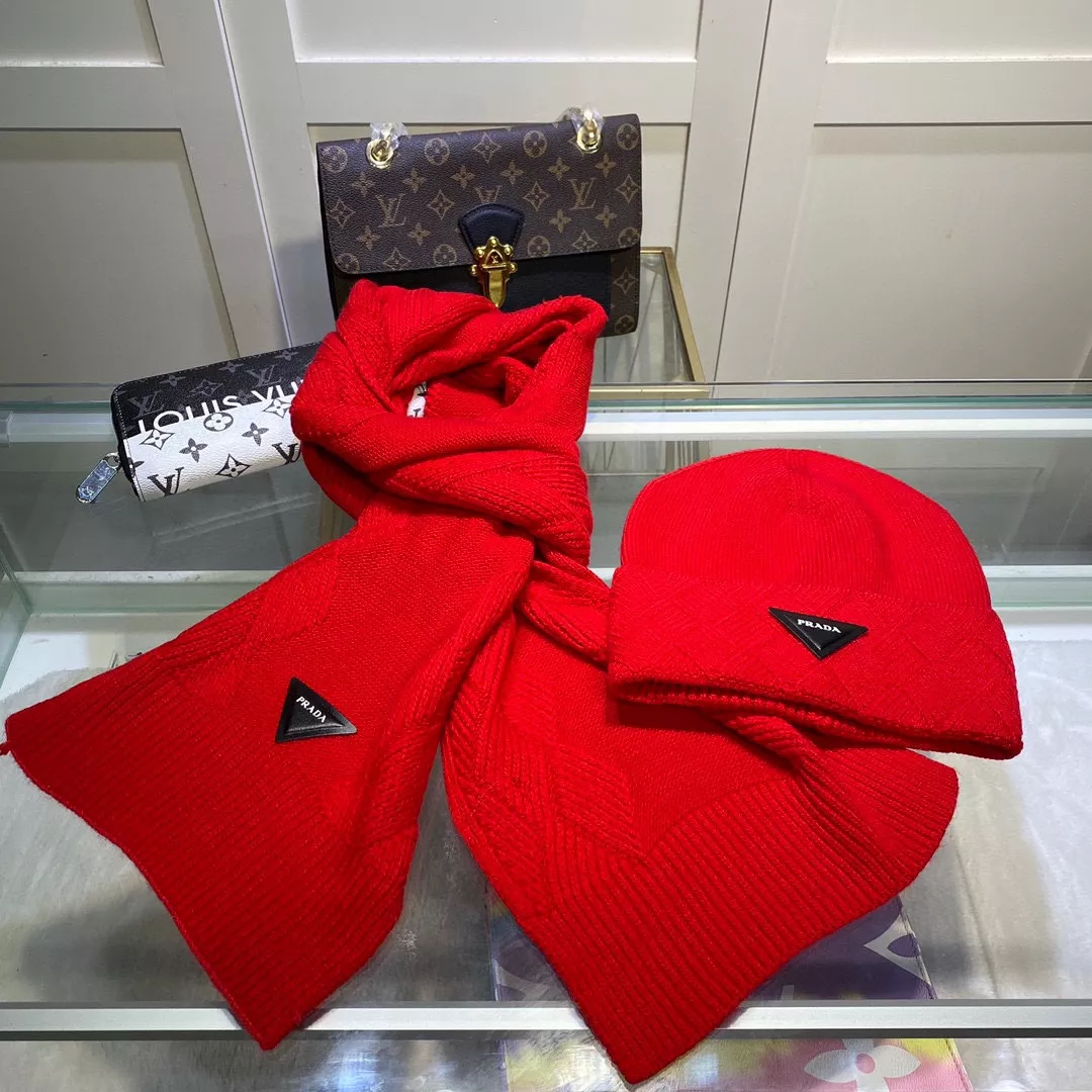 prada hat and echapres set s_127aa571